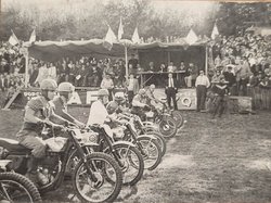 1 er Moto-Cross International de Molières 15 Septembre 1957 photo du moto-cross de Molières