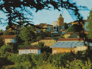 Vue d’ensemble et Tour de l’Horloge, avant 1987 carte postale de la vue d'ensemble de Molières