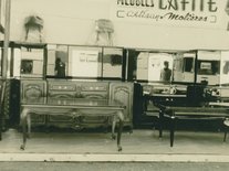 Exposition au concours de Montauban, Meubles Lafite Photo de meubles